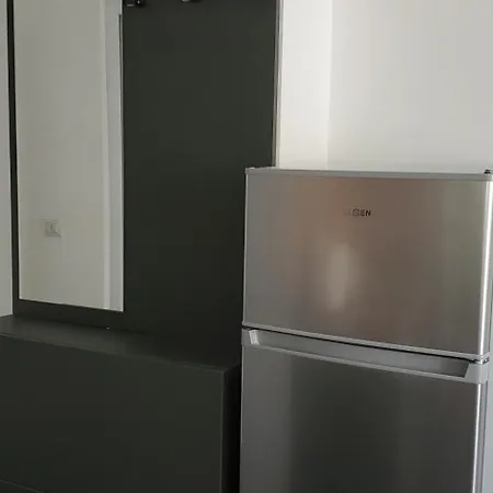 Apartment Kevin Bossi Lezhe